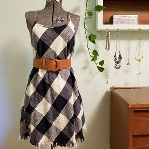 Universal Threads Dress